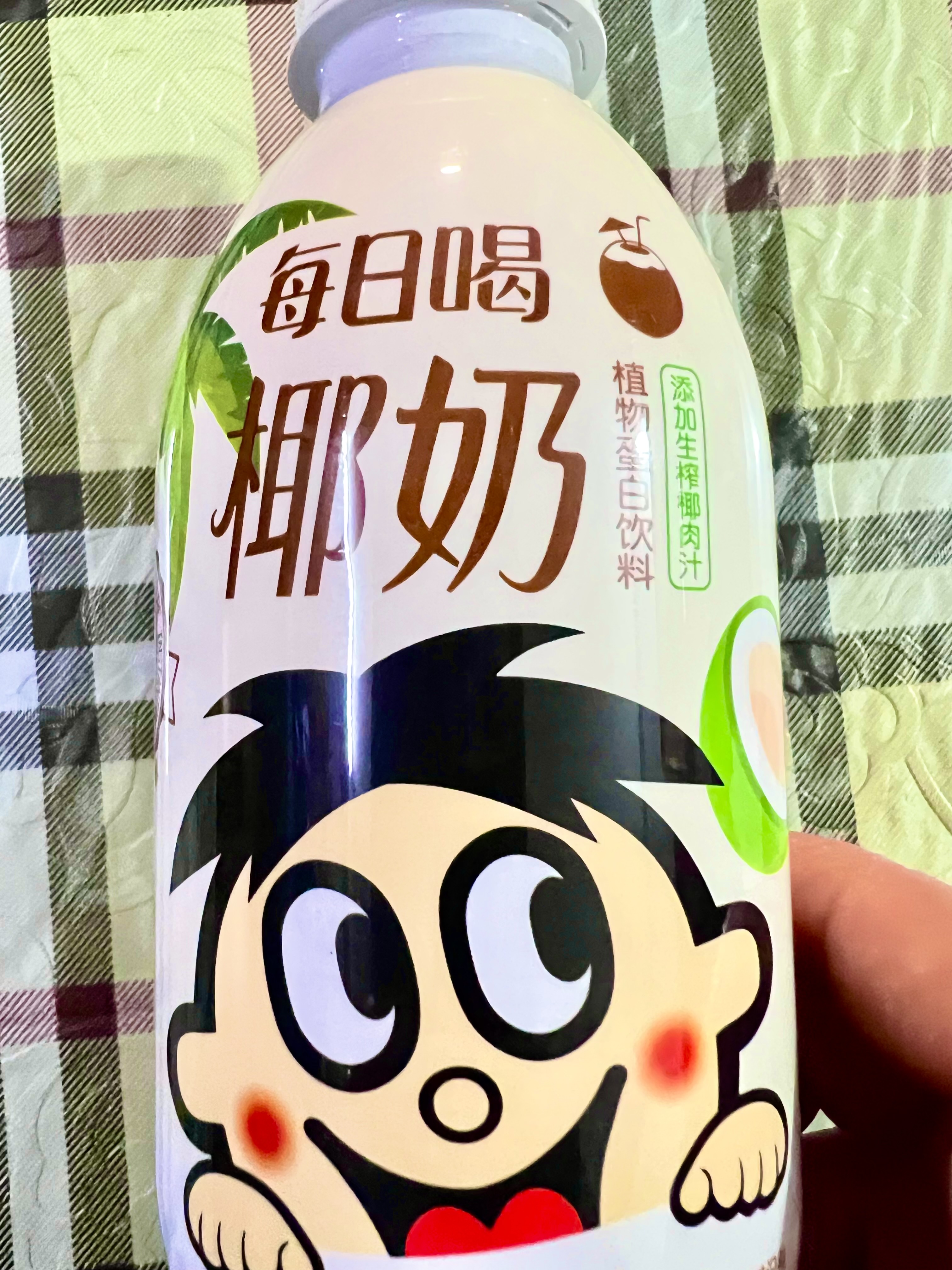 旺旺不止有牛奶，它还有椰奶哦！