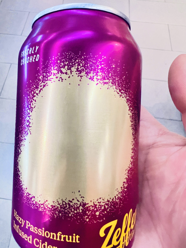 新西兰产的百香果西打酒，颜值担当！